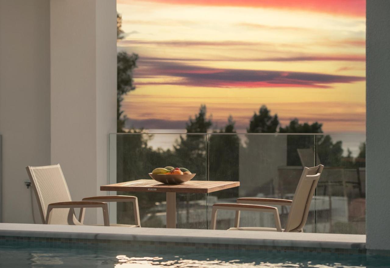 Nikiti Botanic Pool Suites Exterior foto