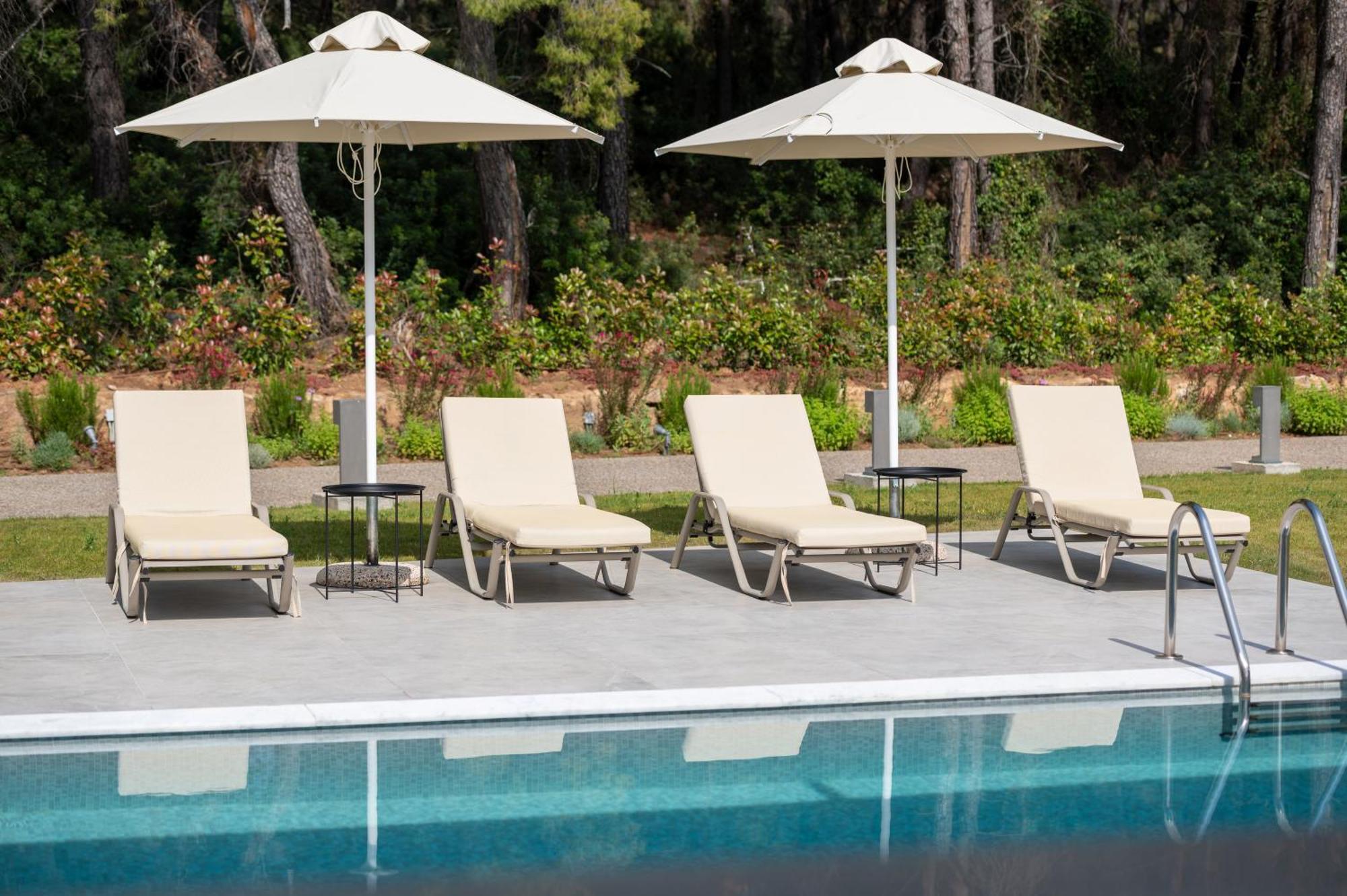 Nikiti Botanic Pool Suites Exterior foto
