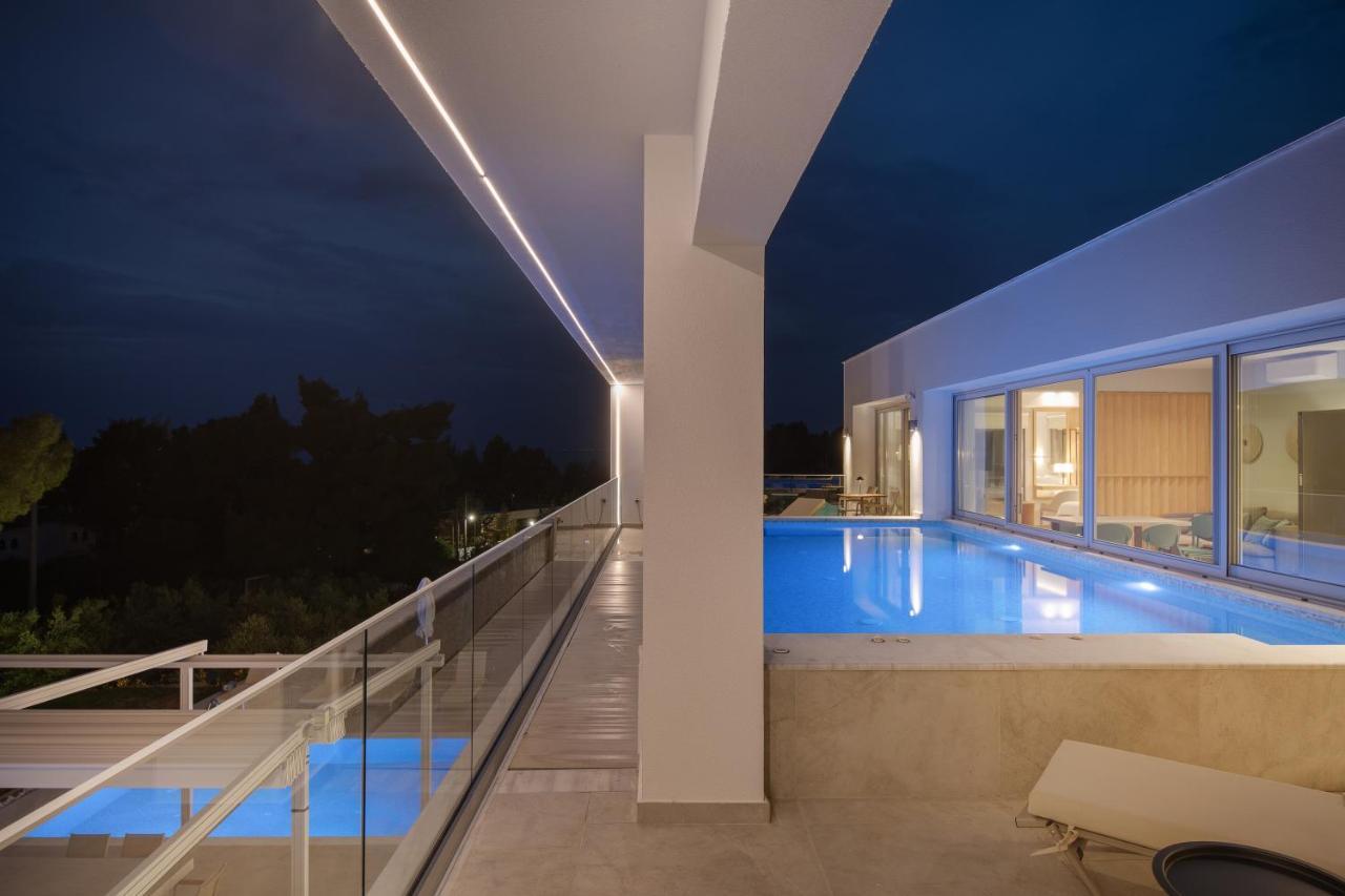 Nikiti Botanic Pool Suites Exterior foto